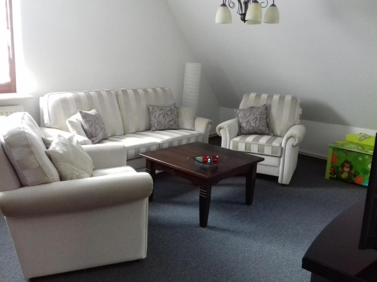 Ferienwohnung, Monteurwohnung Bis 6 Personen Rottorf Exterior photo